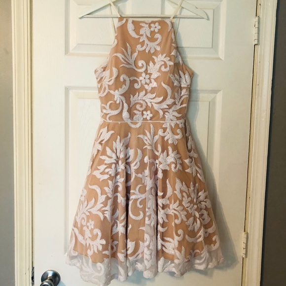 City Triangles Dresses & Skirts - City Triangles Dress: